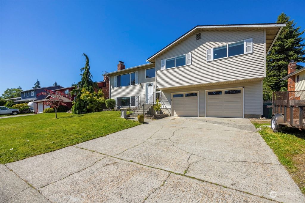 Photo of 227 214th Street SW, Bothell, WA 98021 (MLS # 2249395)