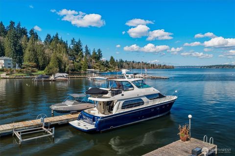 9204 SE 33rd Place Mercer Island WA 98040