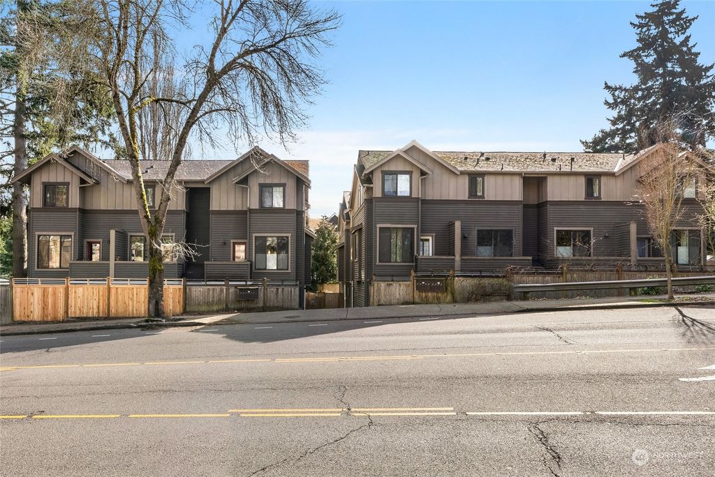 Photo of 1025 NE 125th Street #B, Seattle, WA 98125 (MLS # 2040285)