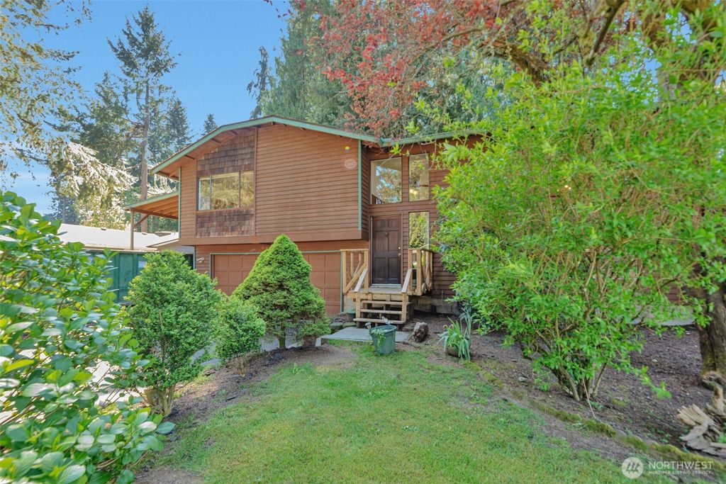 Photo of 3356 SE Summer Place, Port Orchard, WA 98366 (MLS # 2506718)