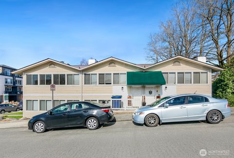 Photo of 9200 Densmore Avenue N, Seattle, WA 98103 (MLS # 2492985)