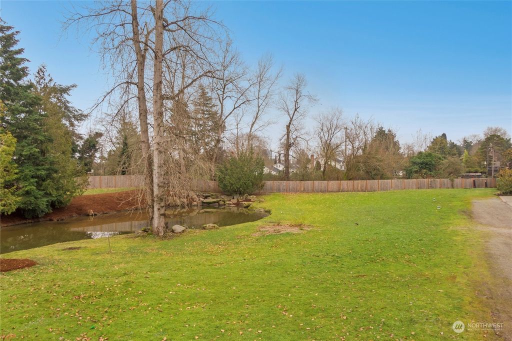 Photo of 2538 39th Avenue E #6, Seattle, WA 98112 (MLS # 2322612)