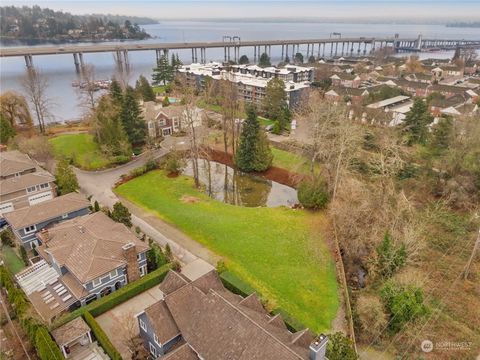 2538 39th Avenue E 6 Seattle WA 98112