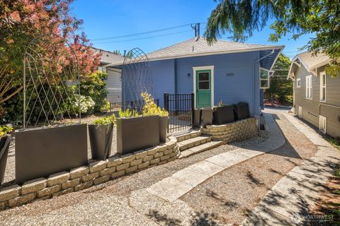 1624 N 50th Street B Seattle WA 98103