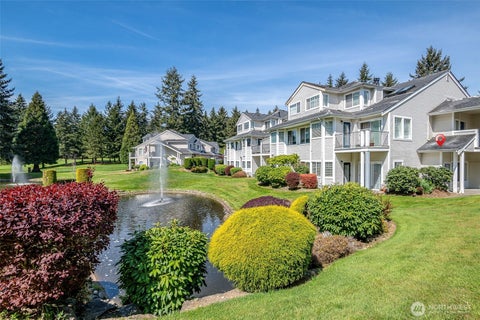 Photo of 4714 Fairwood Boulevard NE #905, Tacoma, WA 98422 (MLS # 2518216)