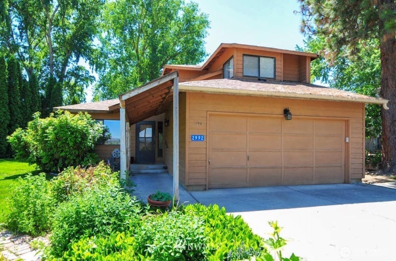 155 Lake Cortez Lane