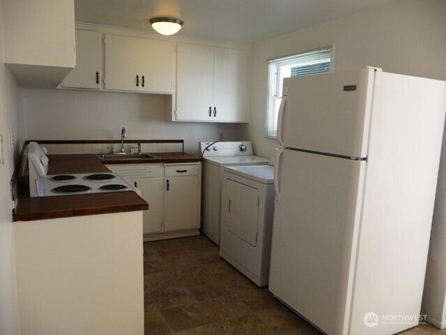 21906 55th Avenue W