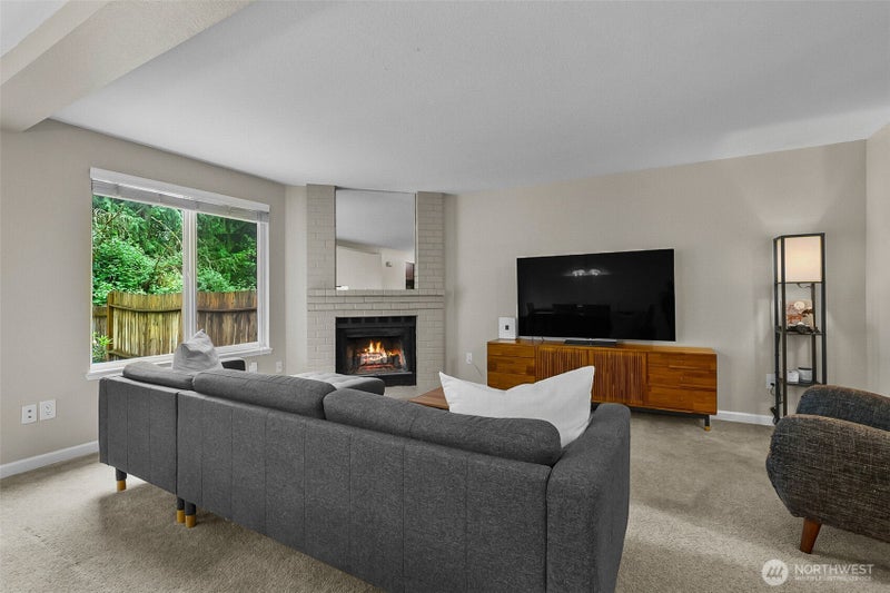 2114 186th Place SE