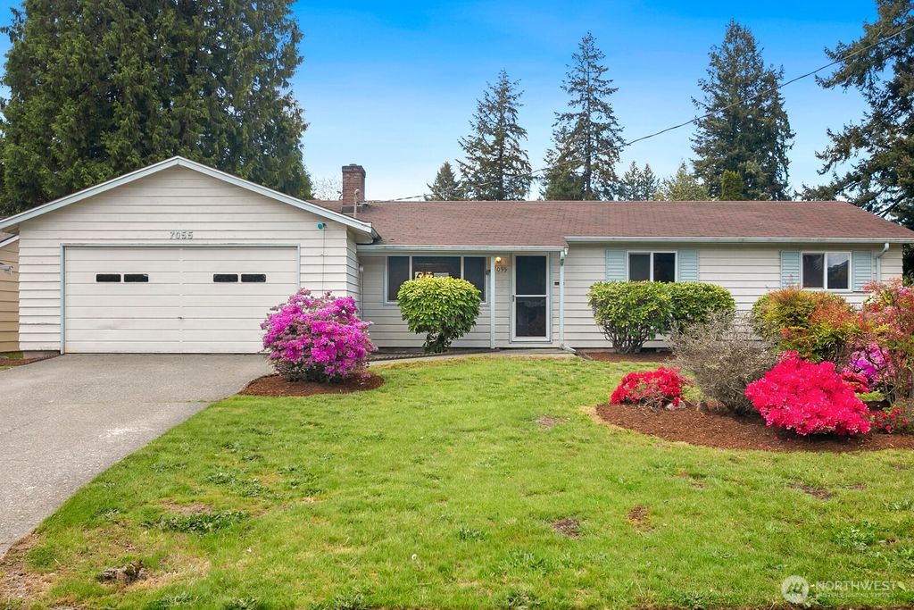 Photo of 7055 123rd Avenue SE, Newcastle, WA 98056 (MLS # 2371067)