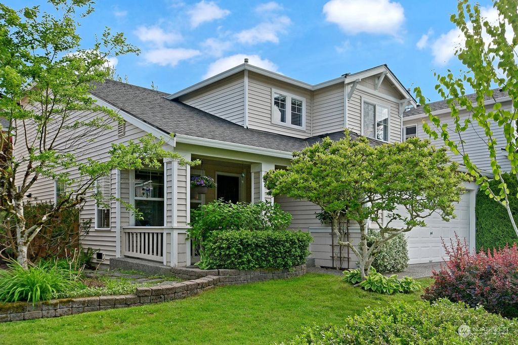 Photo of 24251 SE 9th Street, Sammamish, WA 98075 (MLS # 2070145)