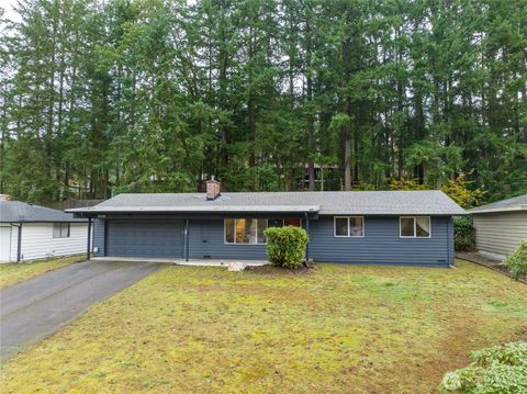 Photo of 3929 Briarwood Drive SE, Port Orchard, WA 98366 (MLS # 2449287)