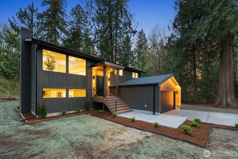 Photo of 21507 SE 248th Street, Maple Valley, WA 98038 (MLS # 2509615)