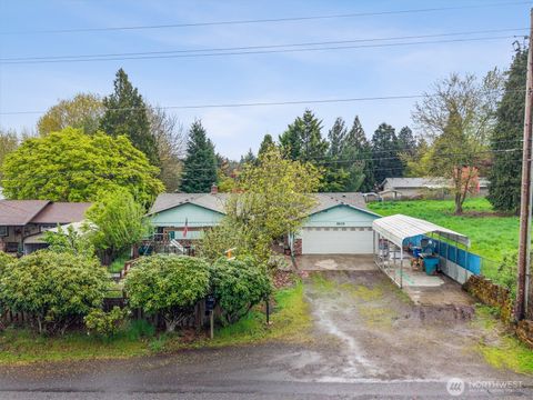 Photo of 9505 NW 21st Avenue, Vancouver, WA 98665 (MLS # 2488759)
