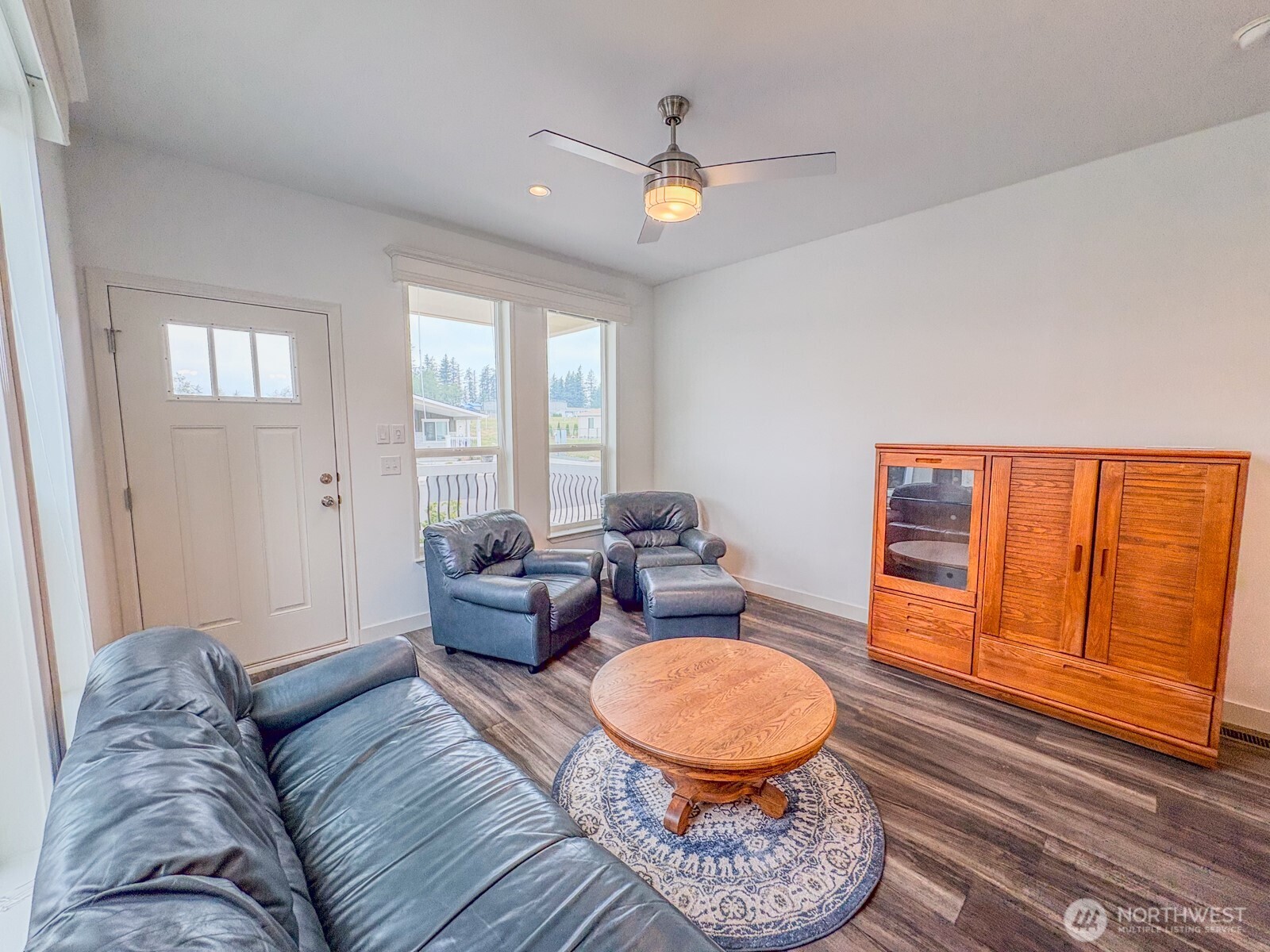 1637 Timber Street 23