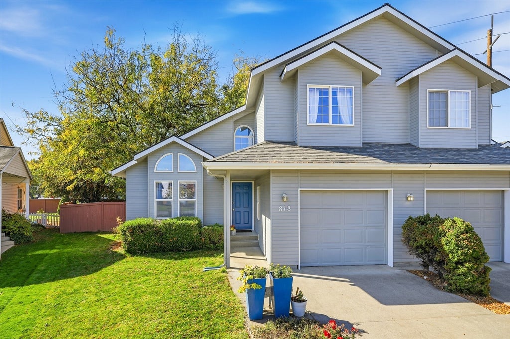 Photo of 818 SE Marine Drive DR #818, College Place, WA 99324 (MLS # 2596267)