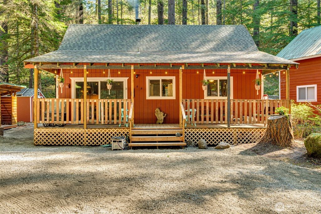 Photo of 141 Northwoods Cabin, Cougar, WA 98616 (MLS # 2468522)