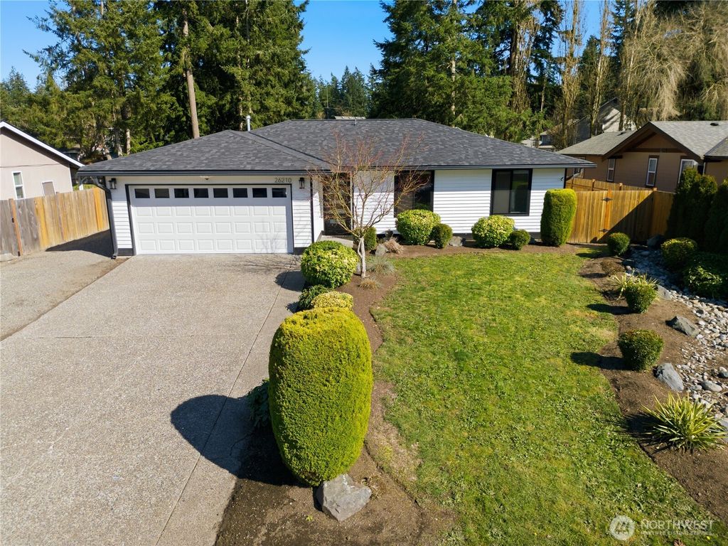 Photo of 26210 191st Place SE, Covington, WA 98042 (MLS # 2497144)