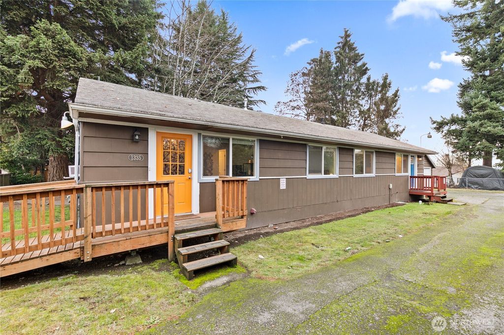 Photo of 1333 Index Avenue NE, Renton, WA 98056 (MLS # 2458630)