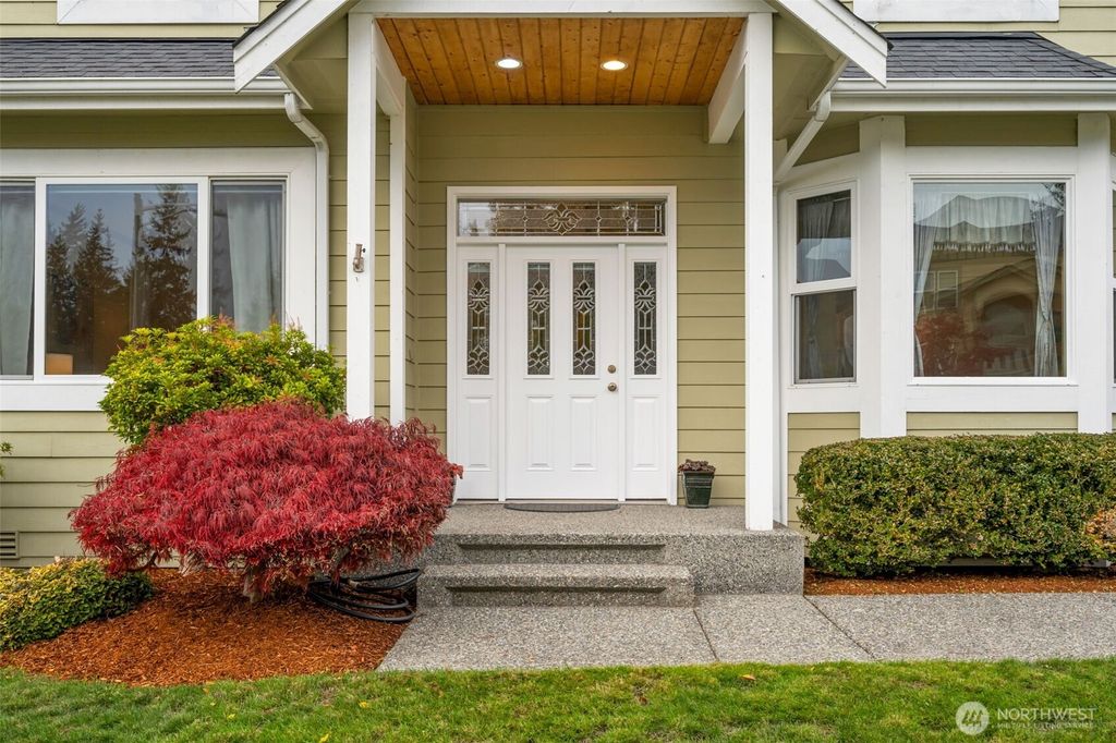 Photo of 2724 74th Drive NE, Marysville, WA 98270 (MLS # 2452476)