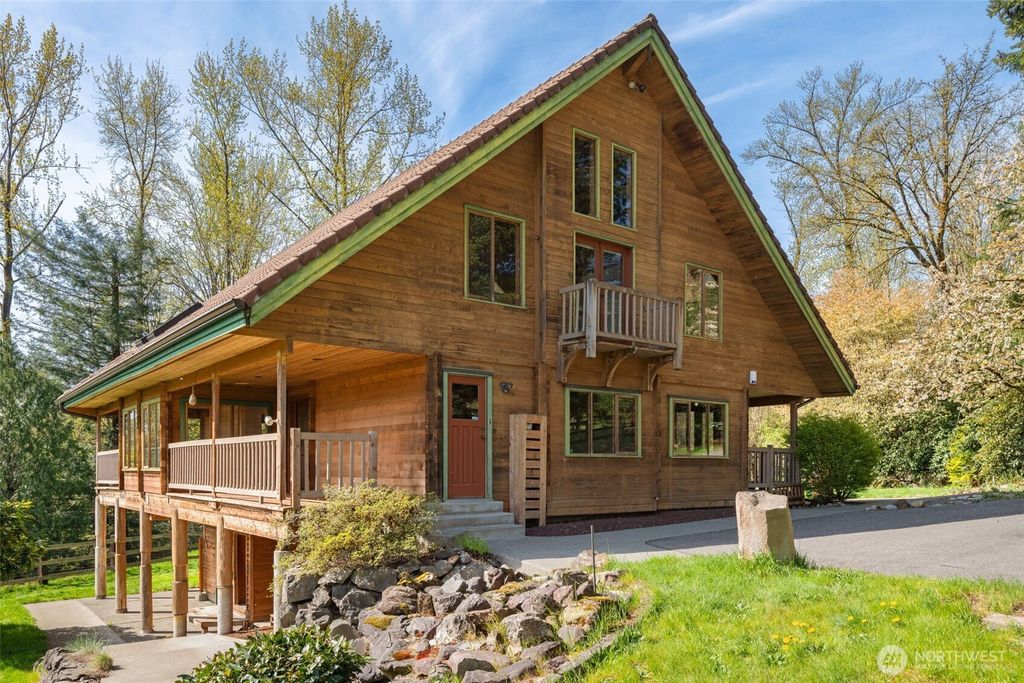 Photo of 18608 259th Avenue SE, Maple Valley, WA 98038 (MLS # 2362970)