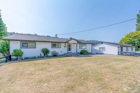 A home in Skamokawa