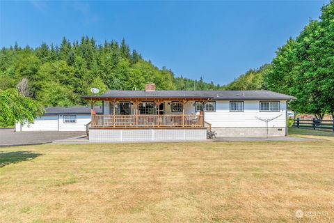 A home in Skamokawa