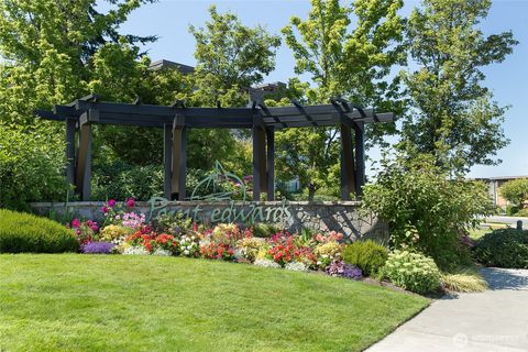 Photo of 55 Pine Street #203, Edmonds, WA 98020 (MLS # 2443279) Photo of 55 Pine Street #203, Edmonds, WA 98020 (MLS # 2443279)