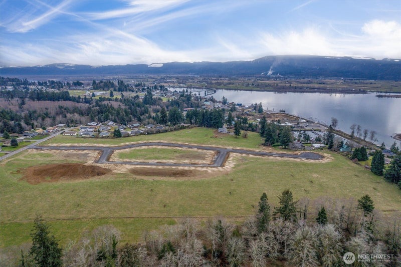 33 Sunnyfield Drive Lot30
