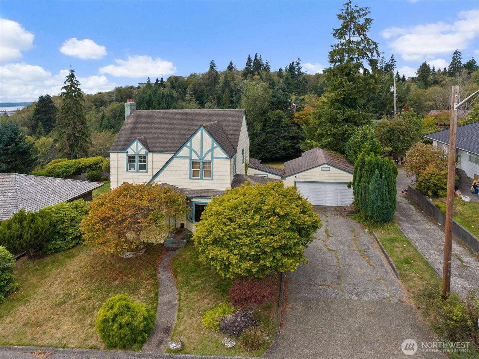 1211 Chilton Road