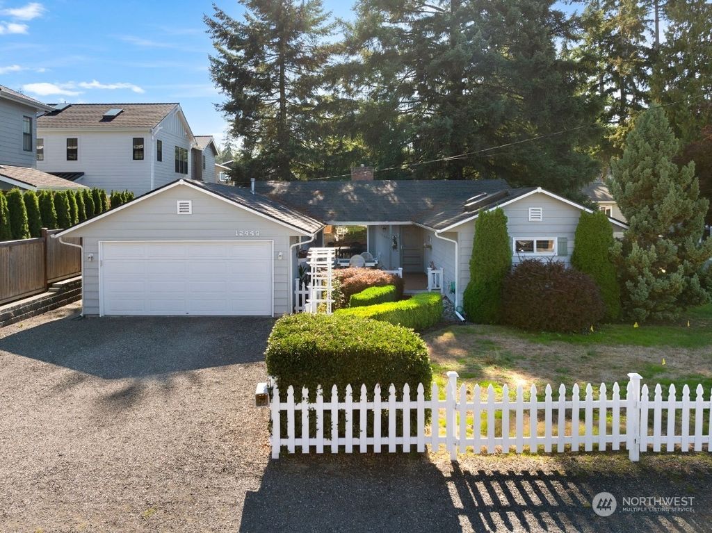 Photo of 12449 NE 80th Street, Kirkland, WA 98033 (MLS # 2313033)