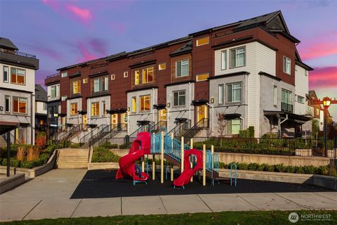 960 6th Walk NE Issaquah WA 98029