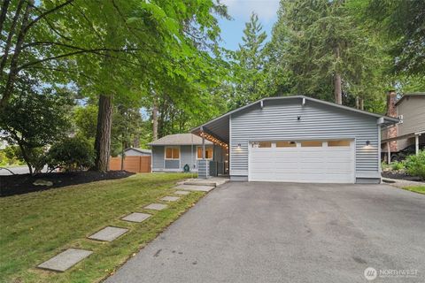 Photo of 13204 NE 190th Place, Woodinville, WA 98072 (MLS # 2440812)