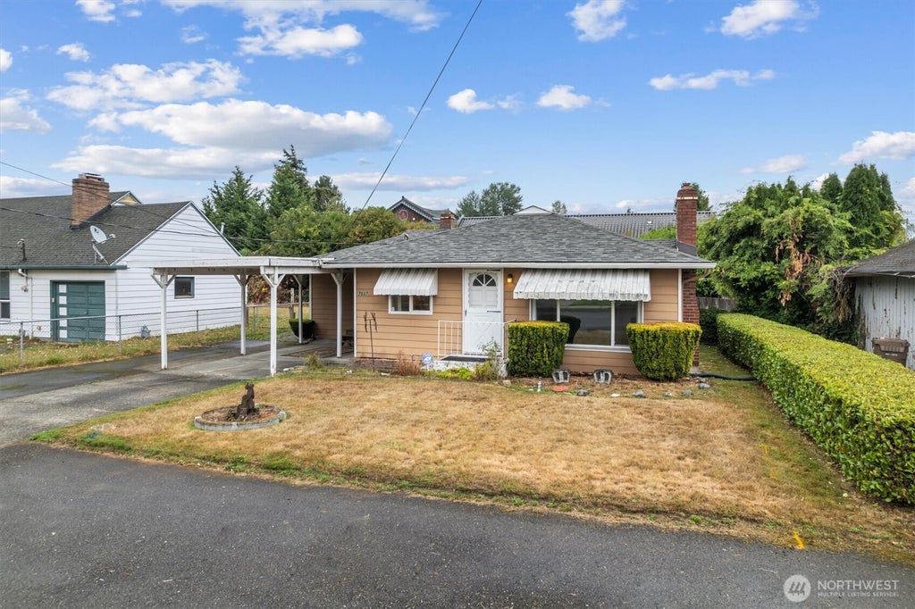 Photo of 7037 E B Street, Tacoma, WA 98404 (MLS # 2582279)