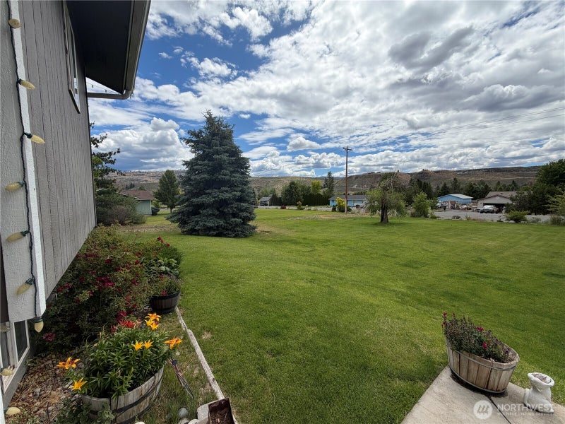 324 Omak River Road