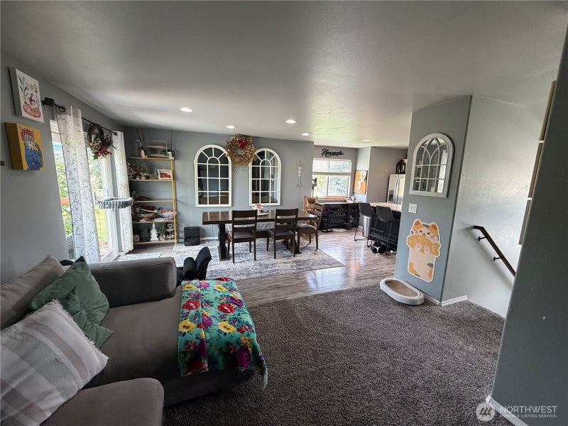 324 Omak River Road