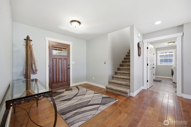 803 Mapleridge Drive