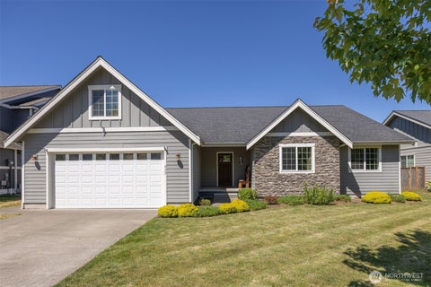 Photo of 803 Mapleridge Drive, Everson, WA 98247 (MLS # 2571052)