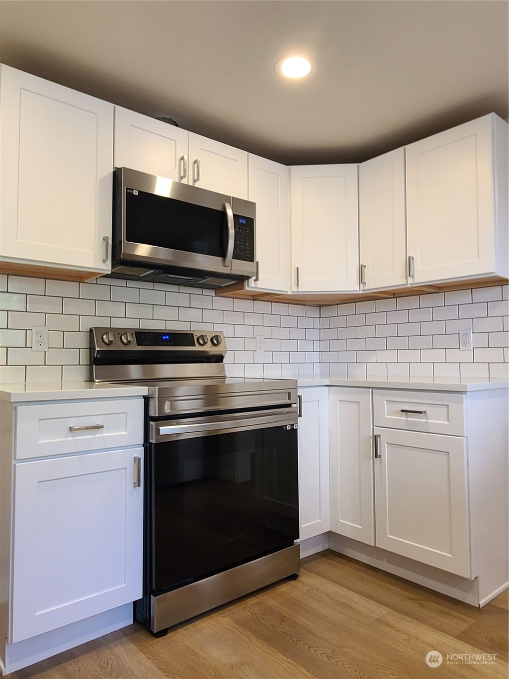 Photo of 18202 25th Avenue NE, Lake Forest Park, WA 98155 (MLS # 2287777)