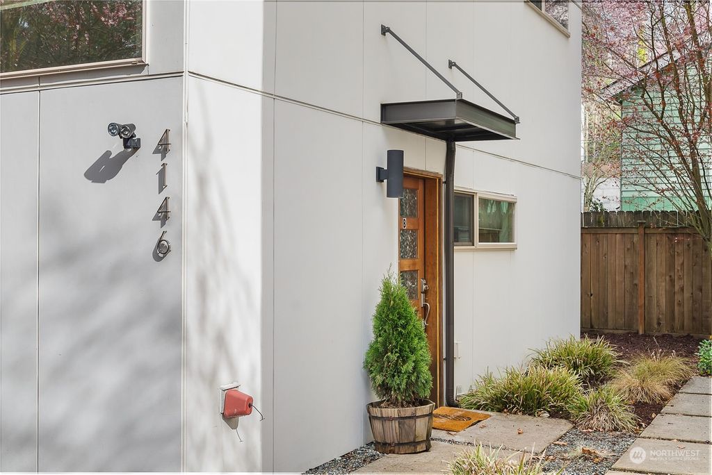 Photo of 4146 25th Avenue SW #B, Seattle, WA 98106 (MLS # 2208572)