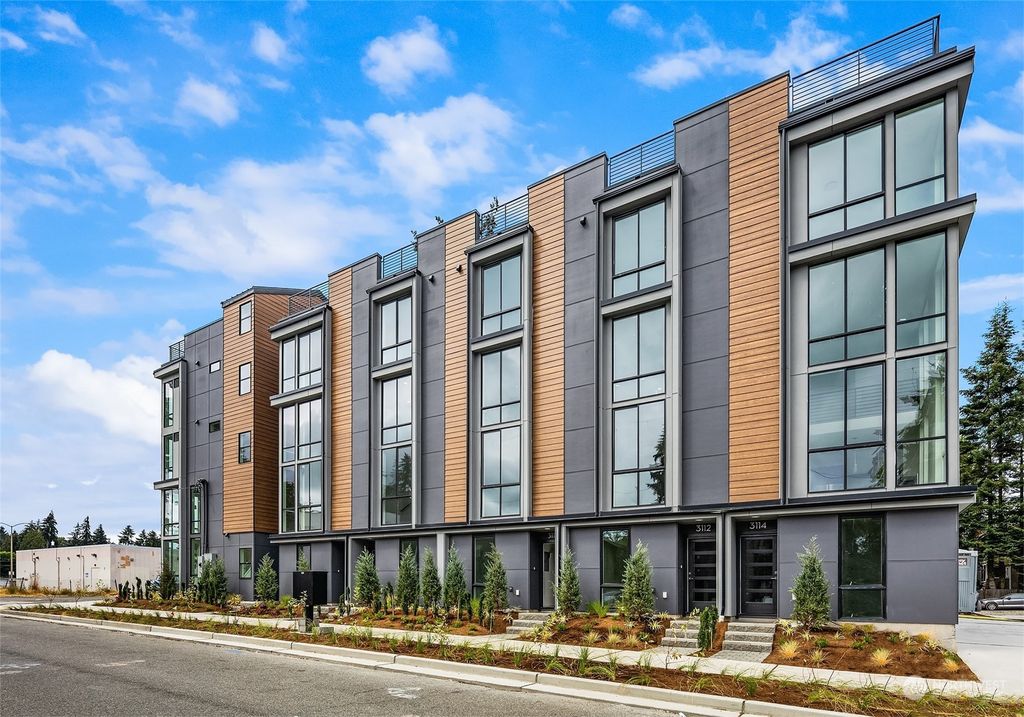 Photo of 3108 NE 120th Street, Seattle, WA 98125 (MLS # 2001899)