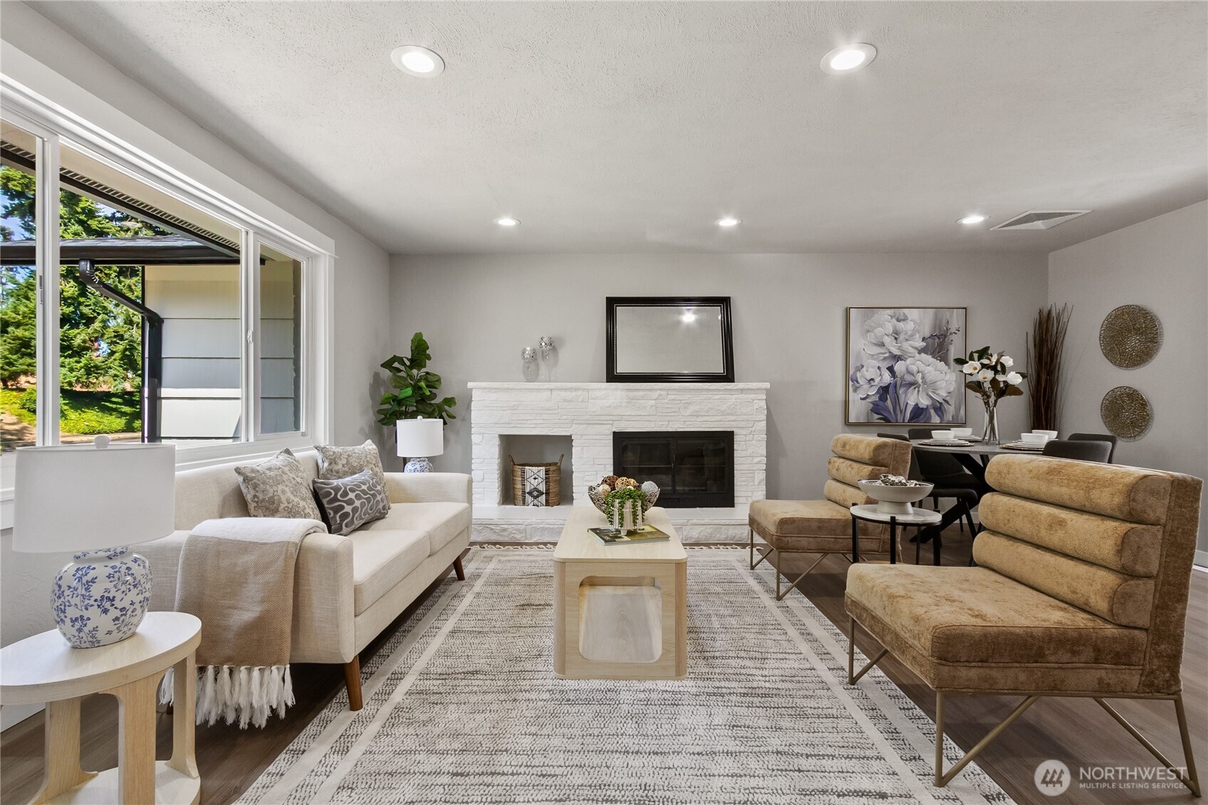 2125 N Highland Street