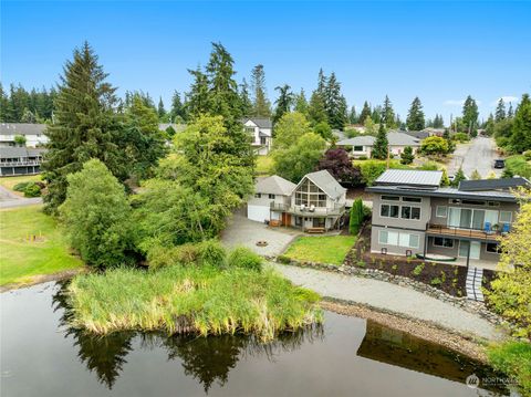 A home in Camano Island