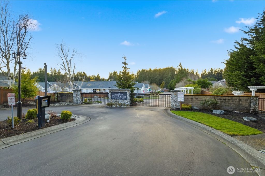 Photo of 3814 69th Avenue W, University Place, WA 98466 (MLS # 2496090)