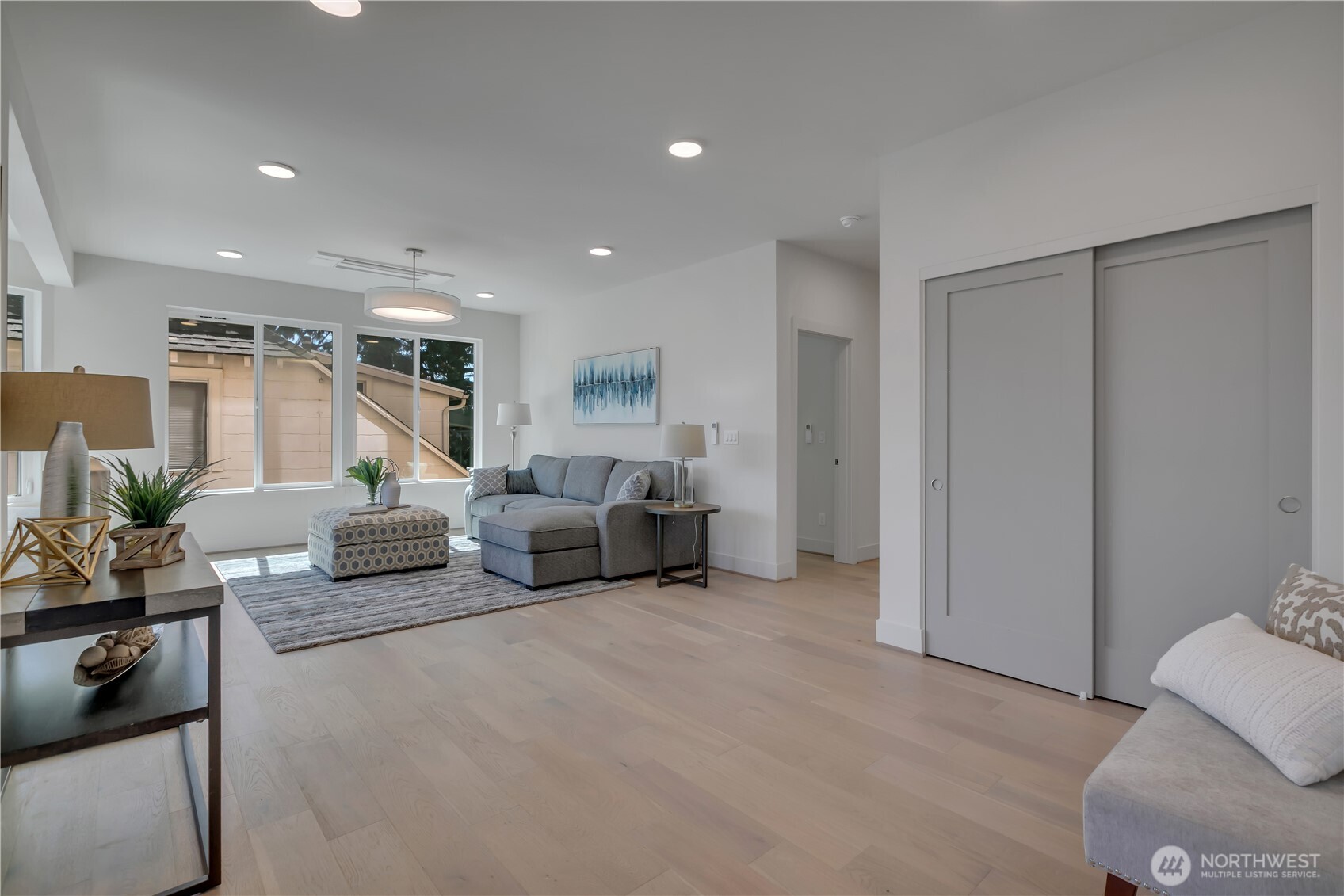 4019 4th Avenue NE B