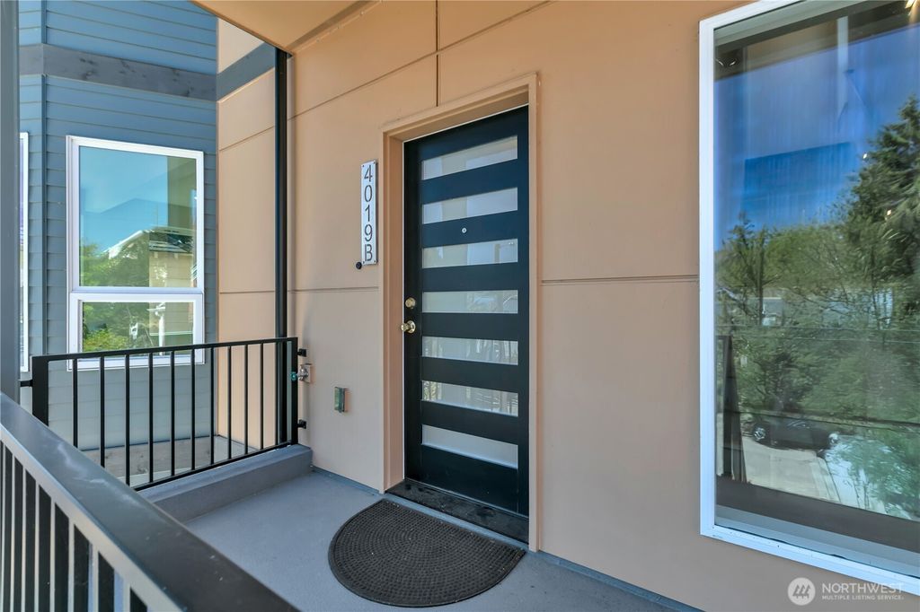 Photo of 4019 4th Avenue NE #B, Seattle, WA 98105 (MLS # 2468648)