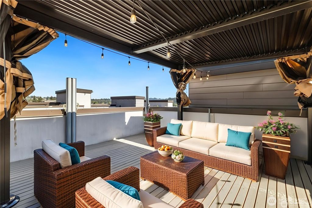 Photo of 18107 65th Avenue NE #102, Kenmore, WA 98028 (MLS # 2442091)