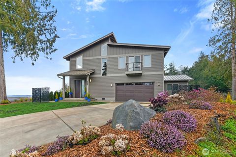 Photo of 7618 NE Zachariasen Court, Hansville, WA 98340 (MLS # 2493133)