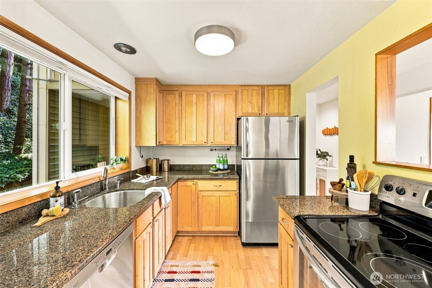 10203 47th Avenue SW B8