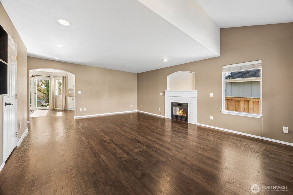 Photo of 8712 134th Street Ct E, Puyallup, WA 98373 (MLS # 2487747)