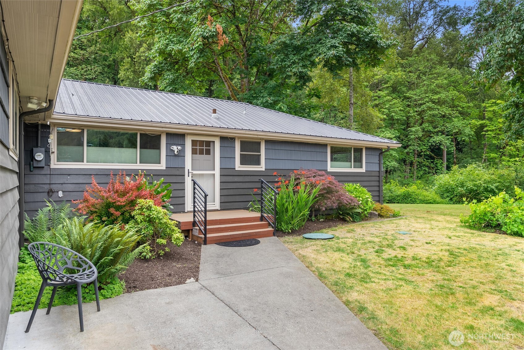 1121 Shelton Avenue SE